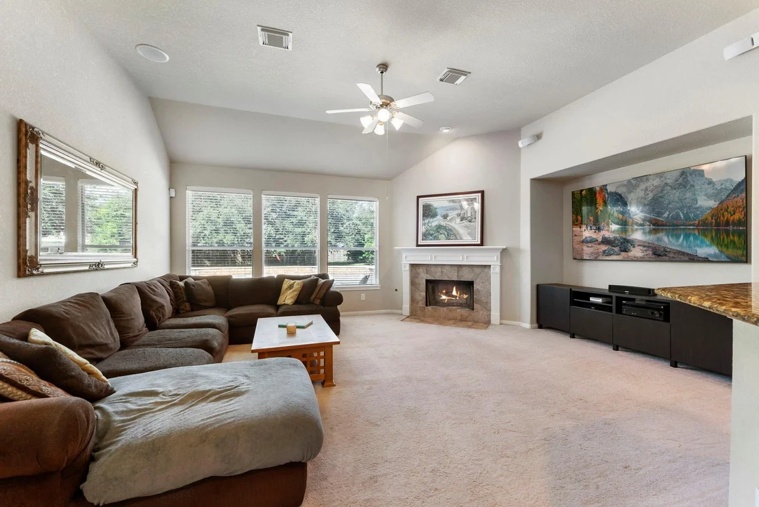 Photo of 19223 Senterra Lakes Boulevard