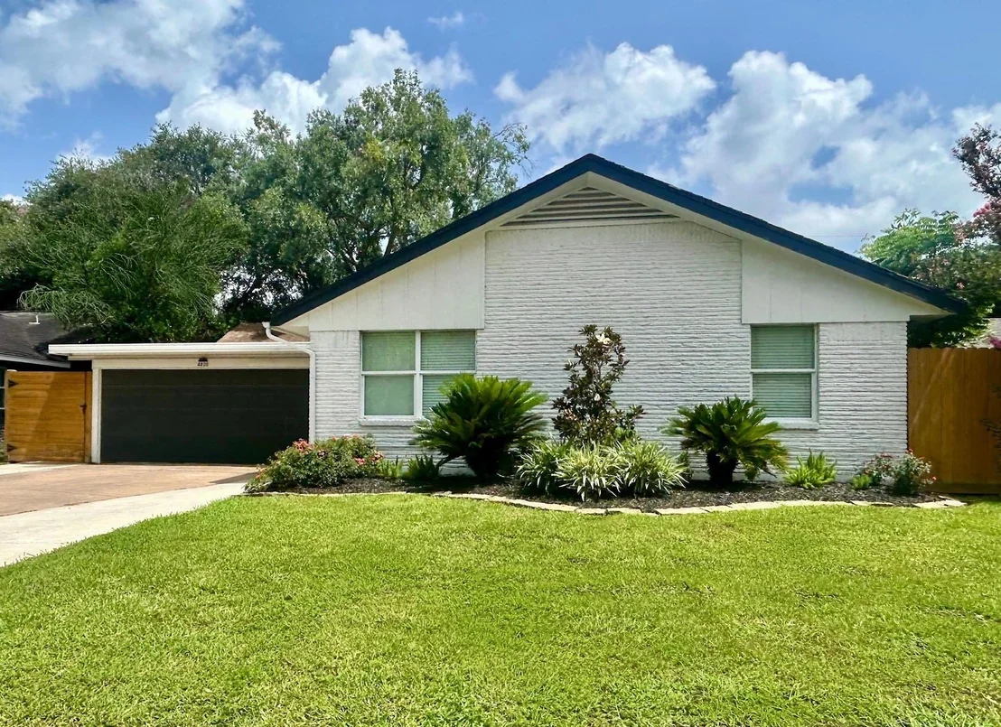 Photo of 4406 Benning Drive