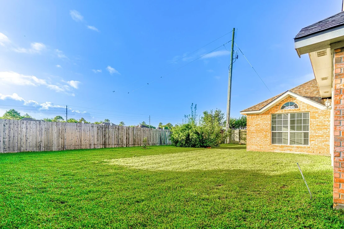 Photo of 1230 Riverchase Drive