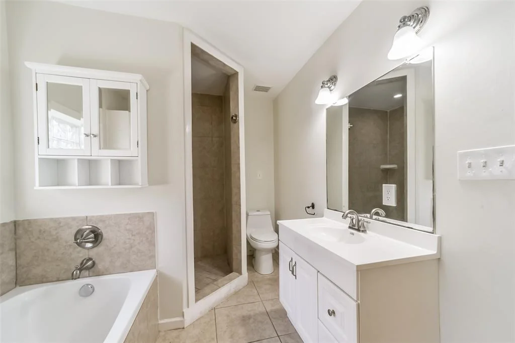 Photo of 11643 Breezy Knoll Drive