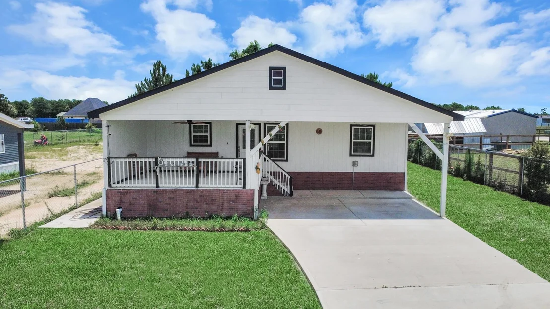 Photo of 274 Road 5252