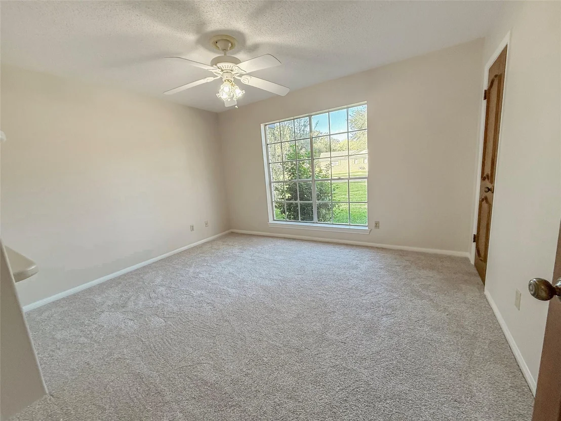 Photo of 104 Iris Street