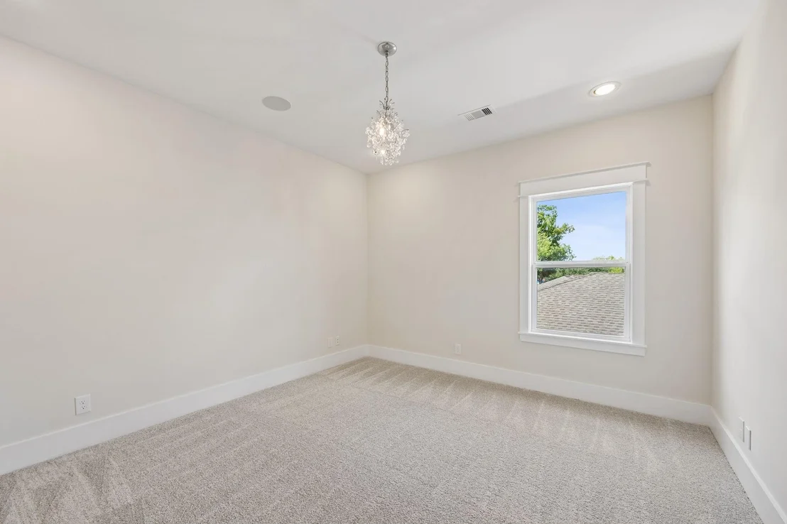 Photo of 8558 Ridgepoint Drive