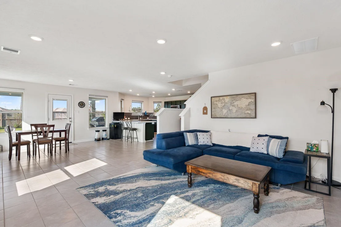 Photo of 15523 Fellswood Drive