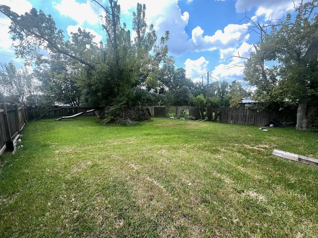 Photo of 10101 Bamboo Road