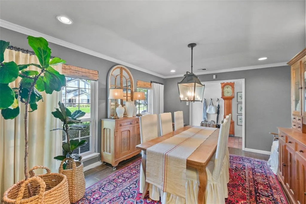 Photo of 883 Glenchester Drive