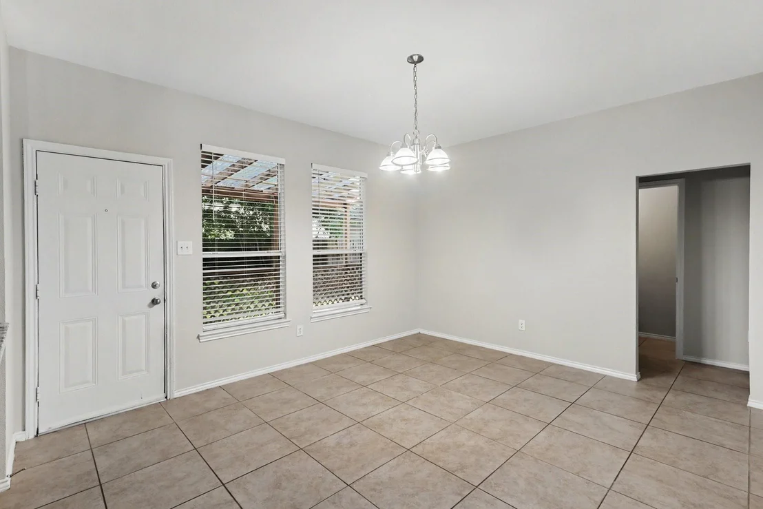 Photo of 2423 Colonial Springs Lane