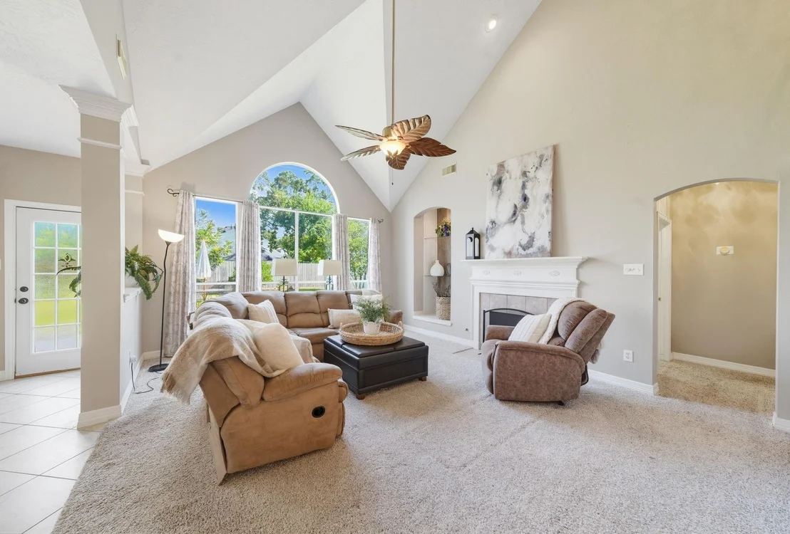 Photo of 2302 Palm Circle