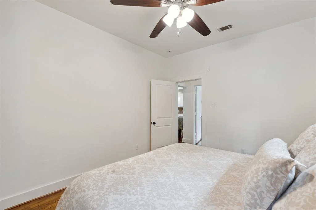 Photo of 3714 Bruce Street