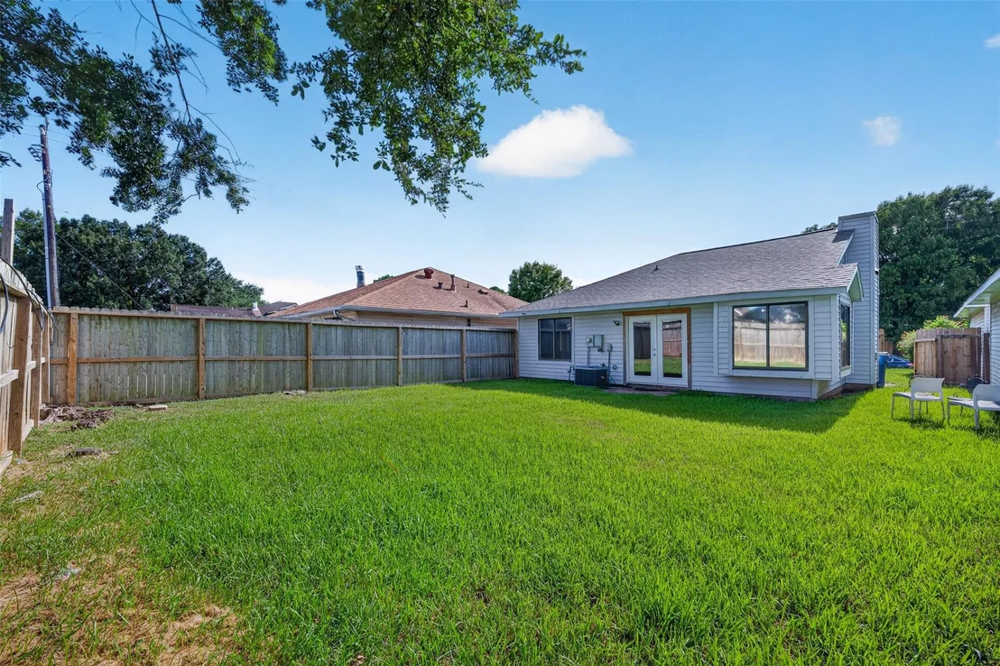 Photo of 1106 Holbech Lane