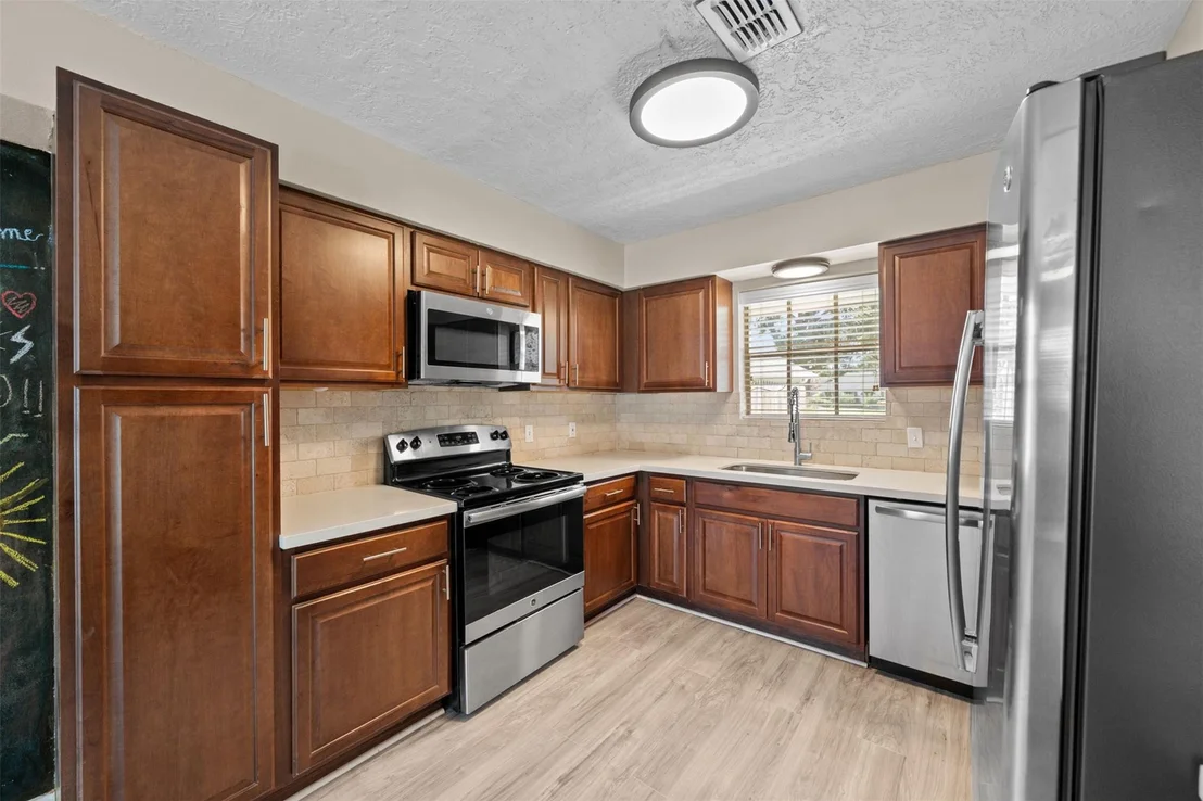 Photo of 5826 Spruce Forest Drive