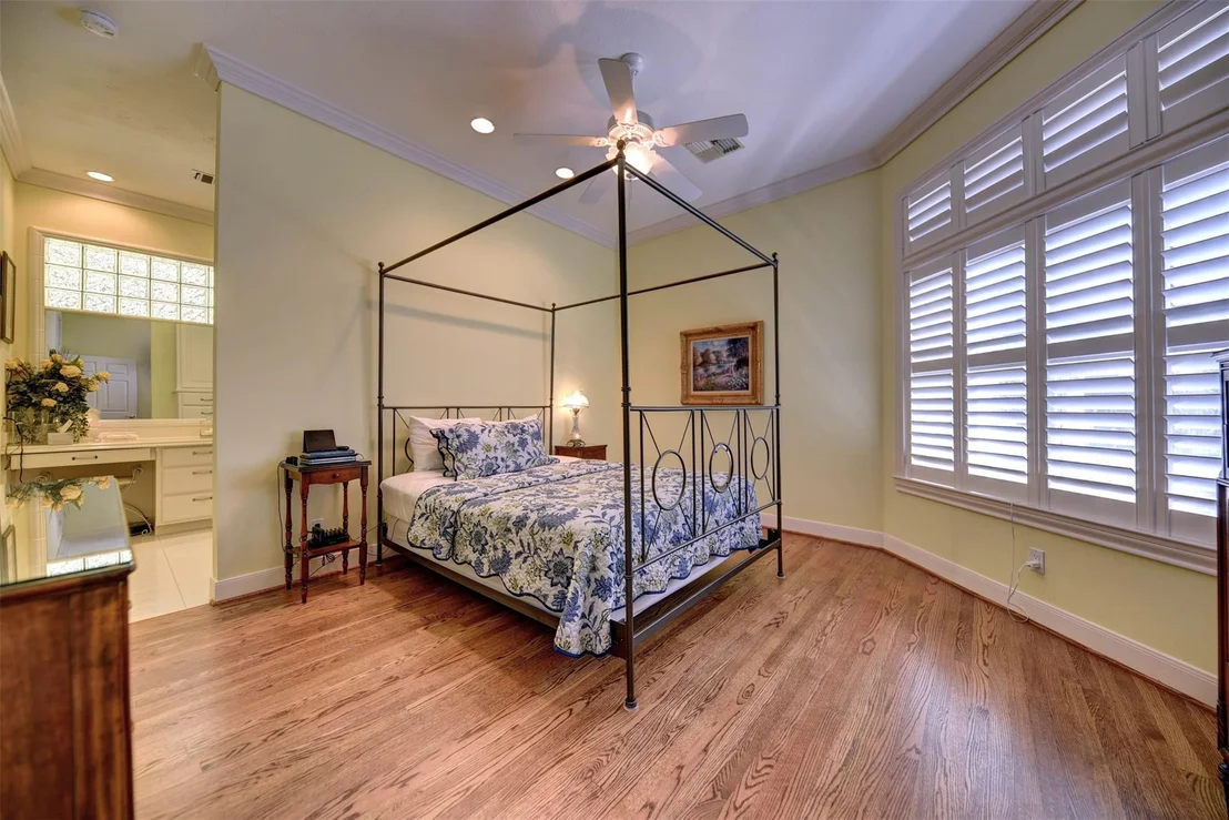 Photo of 851 Elm Drive