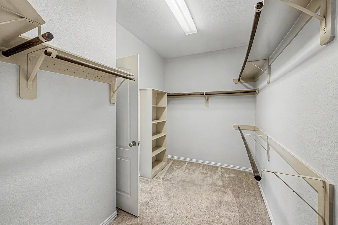 Photo of 2302 Blue Jay Lane