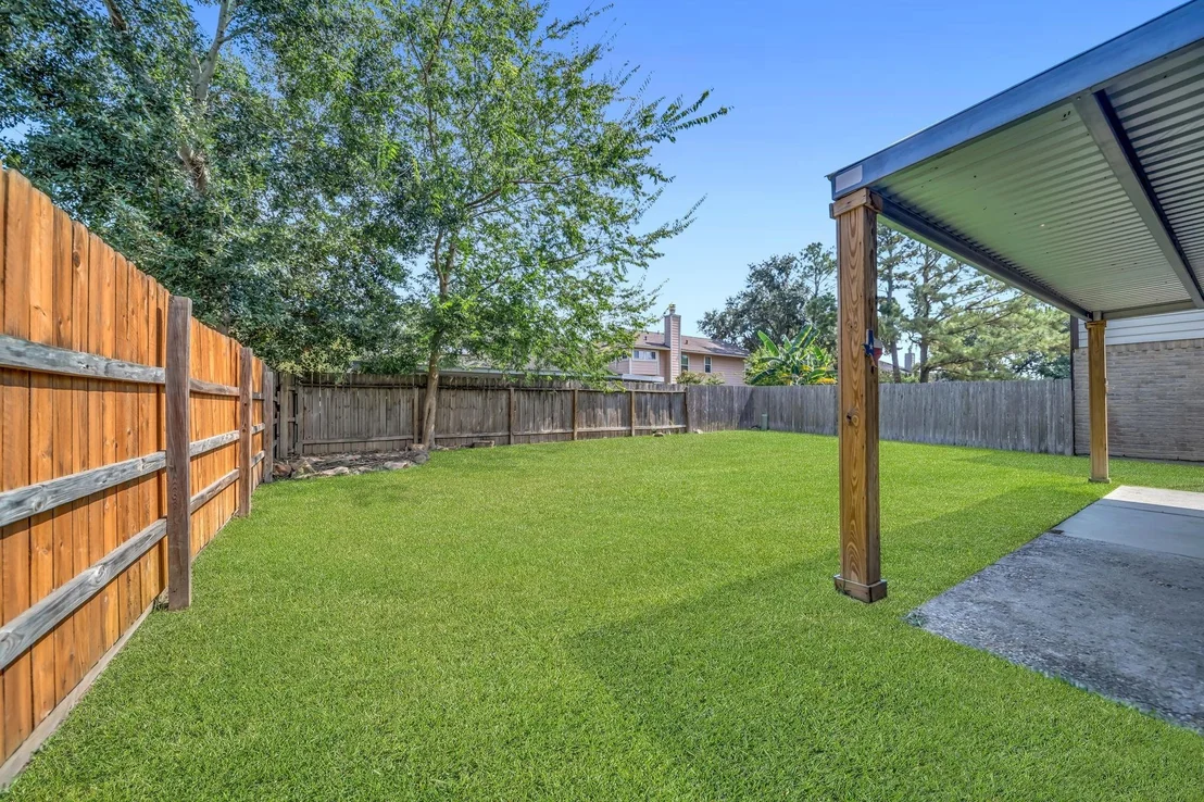 Photo of 1806 Foxlake Drive