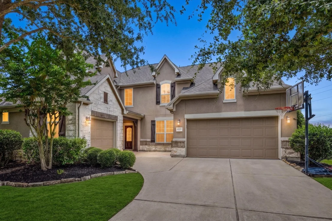 Photo of 28002 Nobbe Hollow Drive