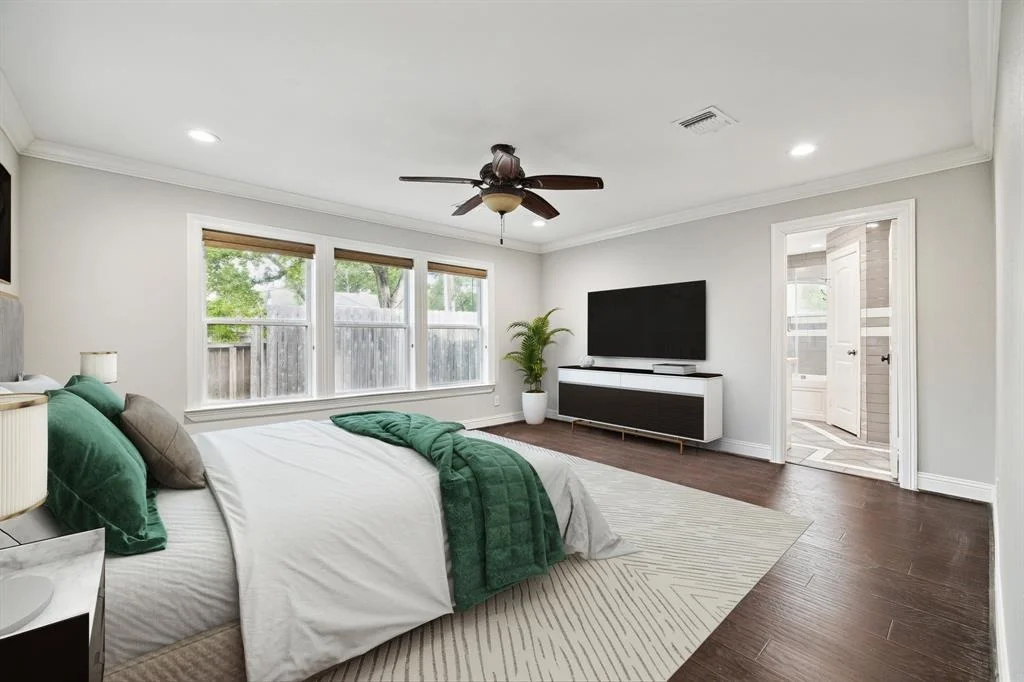 Photo of 10811 Cranbrook Road