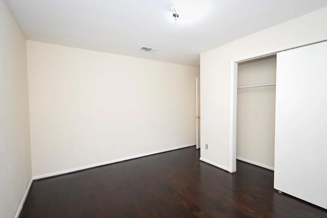 Photo of 7854 Log Hollow Drive
