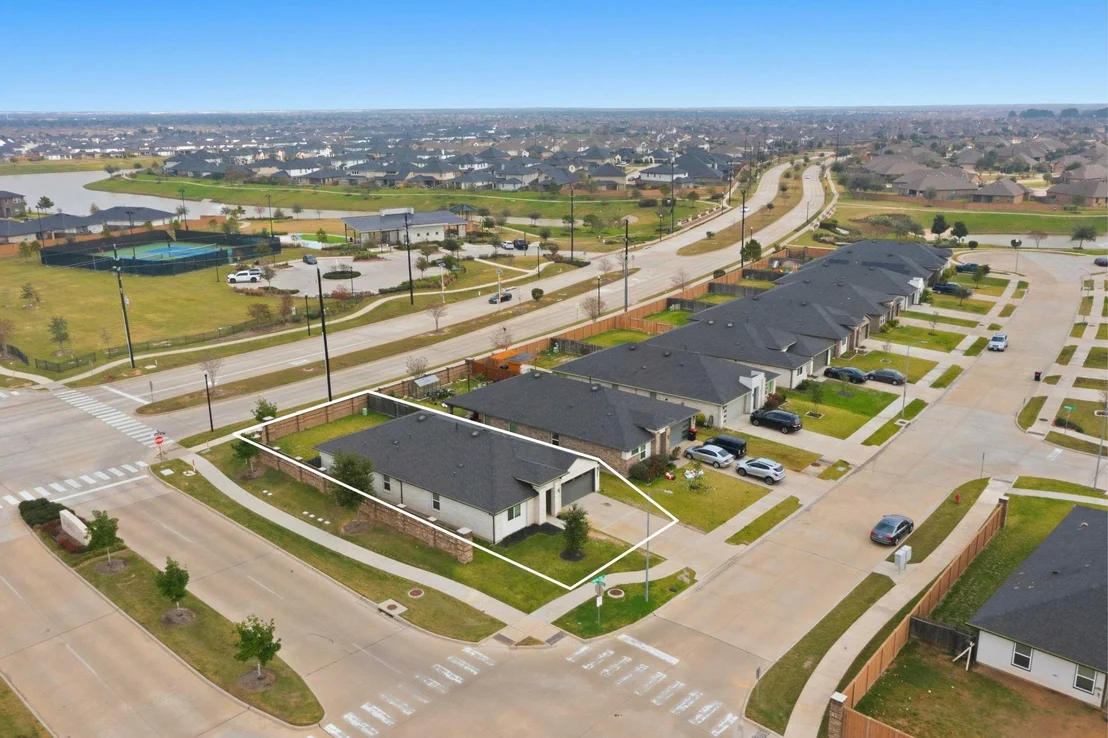 Photo of 29442 Paytons Park Court
