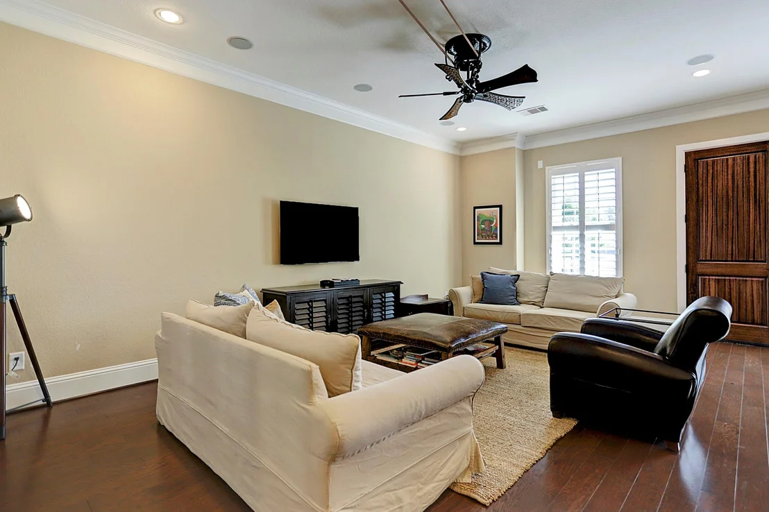 Photo of 31 E Breezy Way