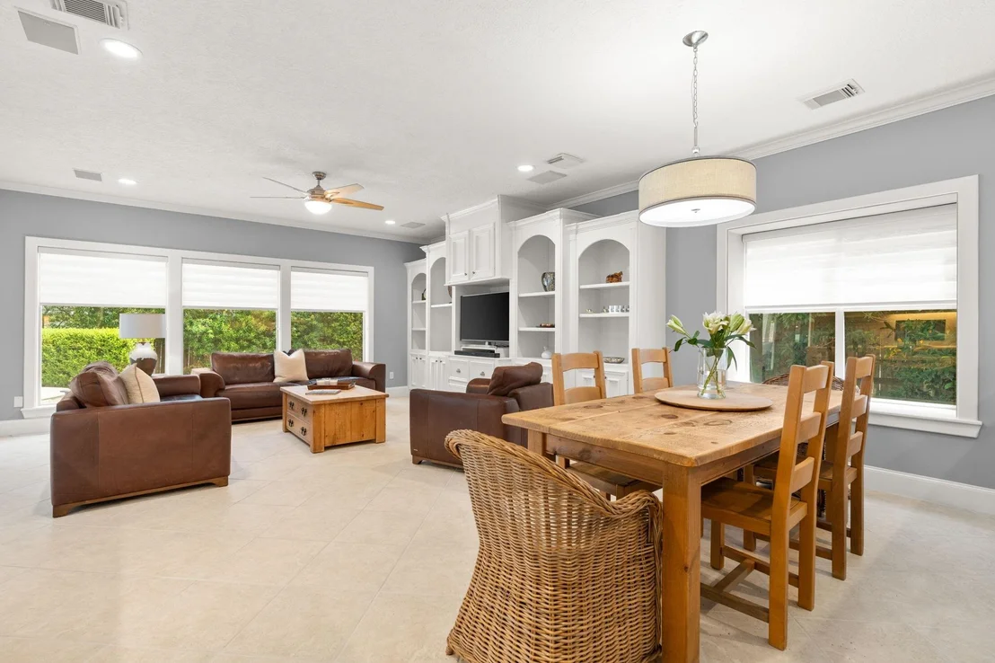 Photo of 106 Fairbranch Circle