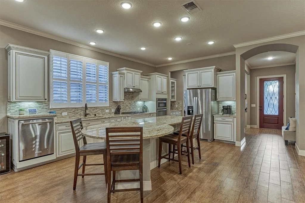 Photo of 368 Connemara Drive