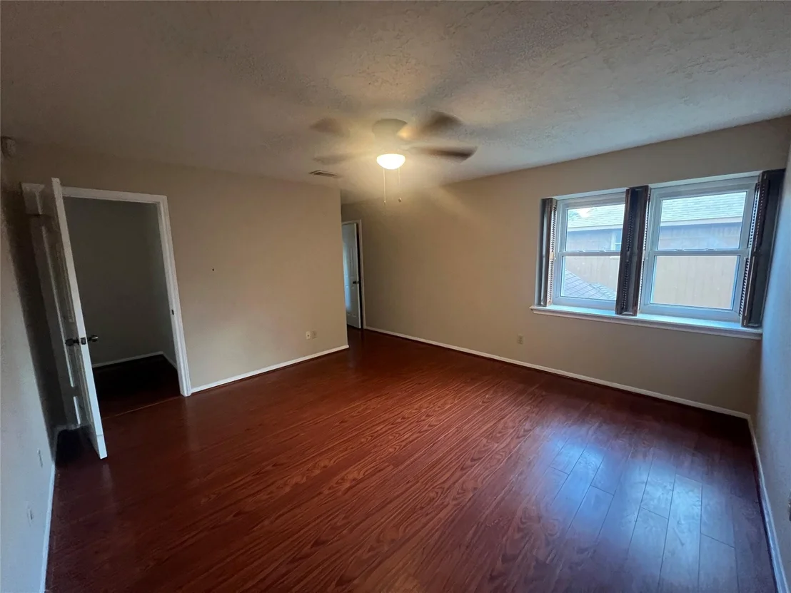 Photo of 6922 Addicks Clodine Road