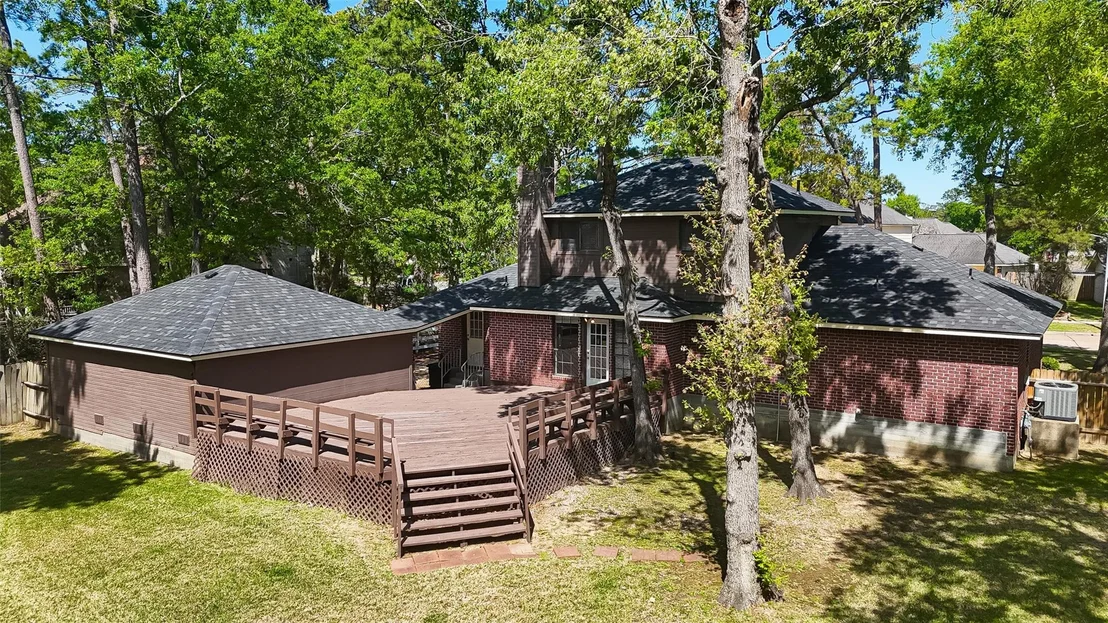 Photo of 1015 Oak Leaf Street