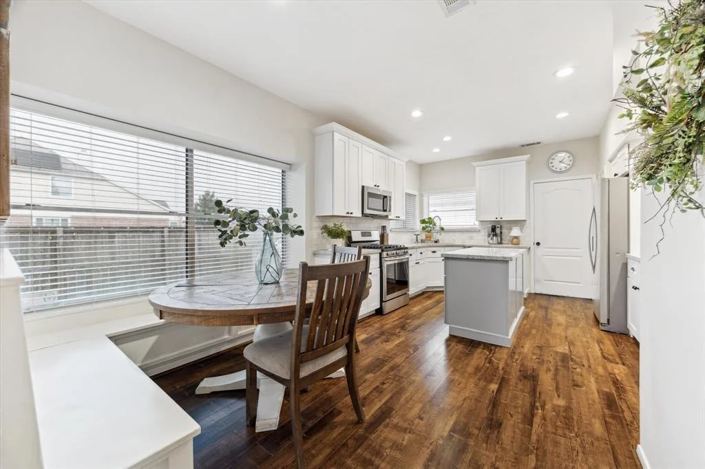 Photo of 2201 Alexander Lane