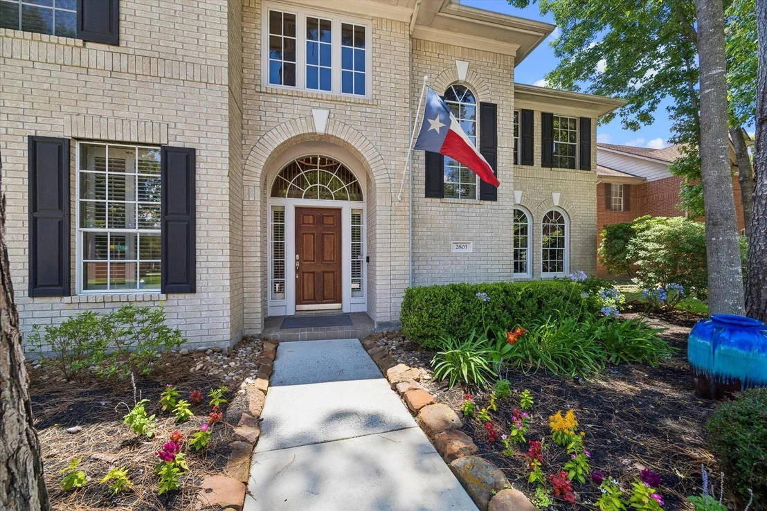 Photo of 2803 Maple Bend Drive