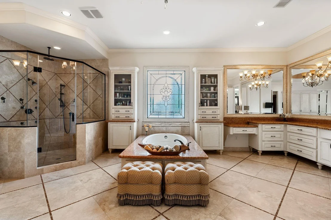 Photo of 5615 Pine Forest Road