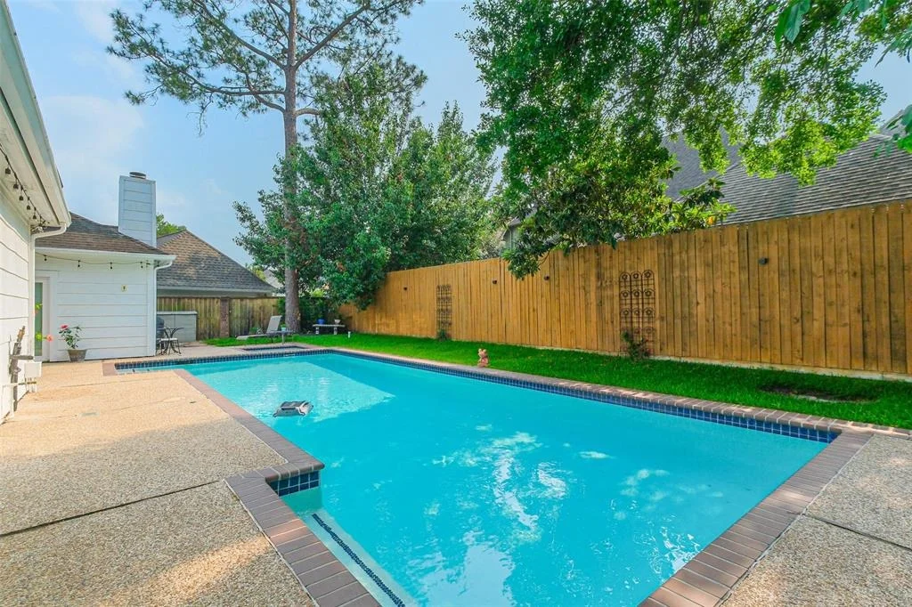 Photo of 602 Rock Cove