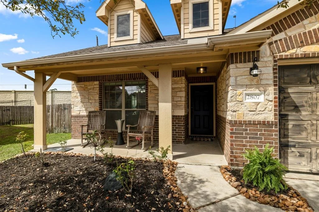 Photo of 2807 Lockeridge Bend Drive