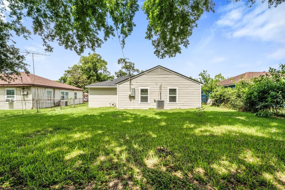 Photo of 2616 Windsor Lane
