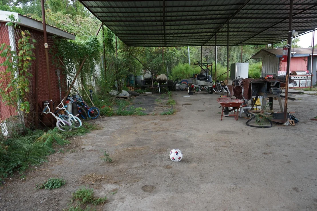 Photo of 20 Flys Street