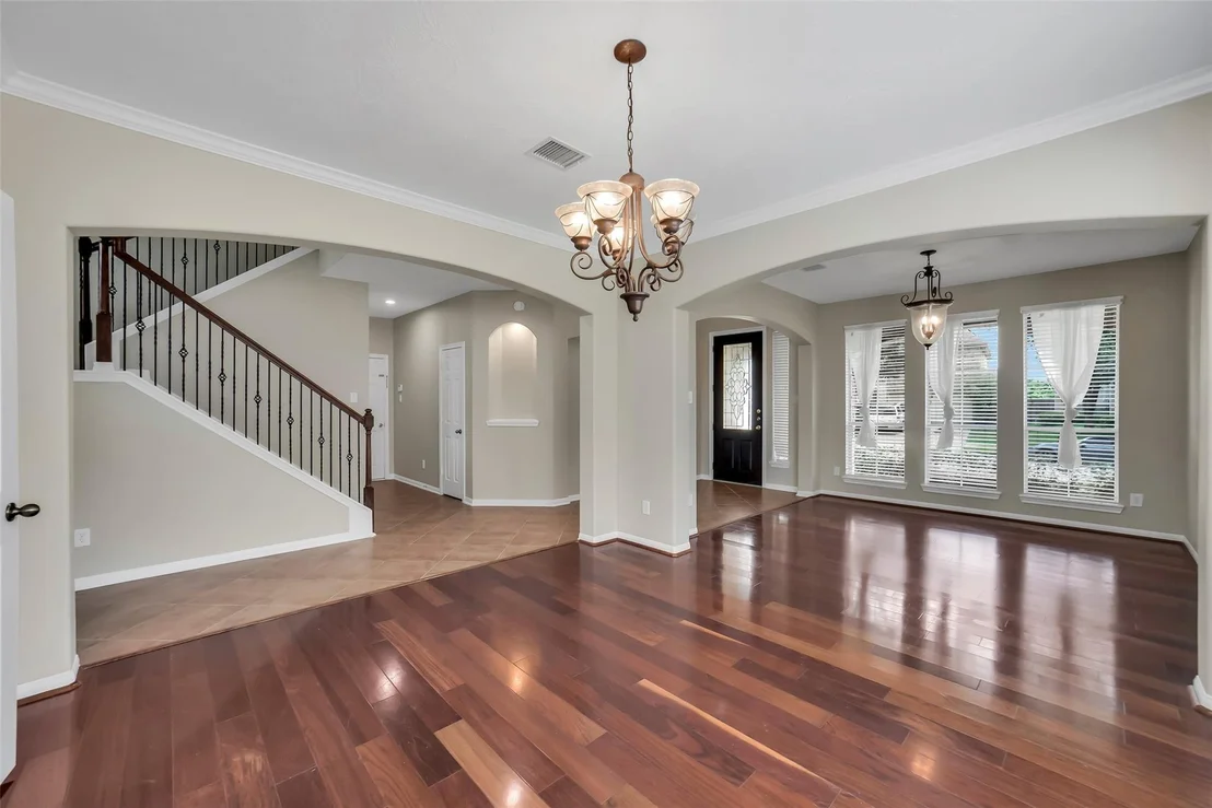 Photo of 25911 Shady Dawn Lane