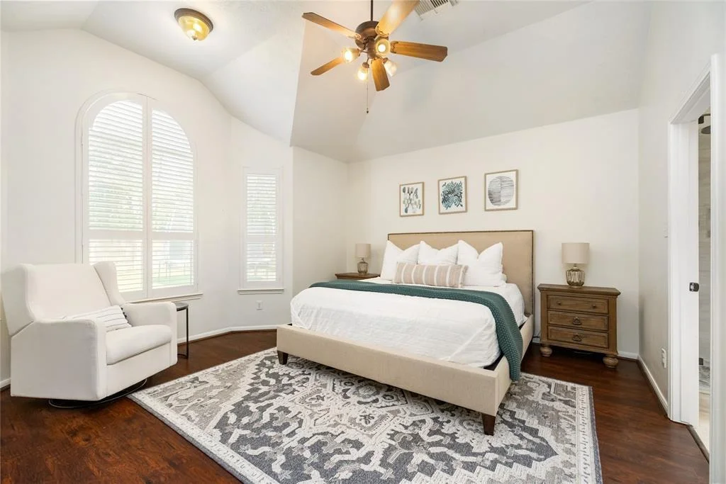 Photo of 21247 Albany Park Lane
