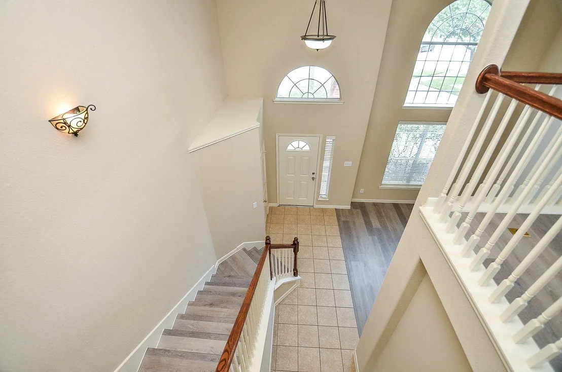 Photo of 2927 Empire Oaks Lane