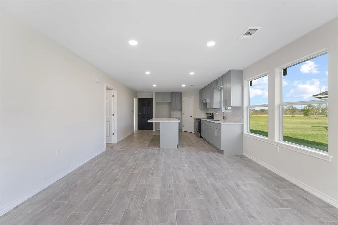 Photo of 108 Sunset Heights Avenue