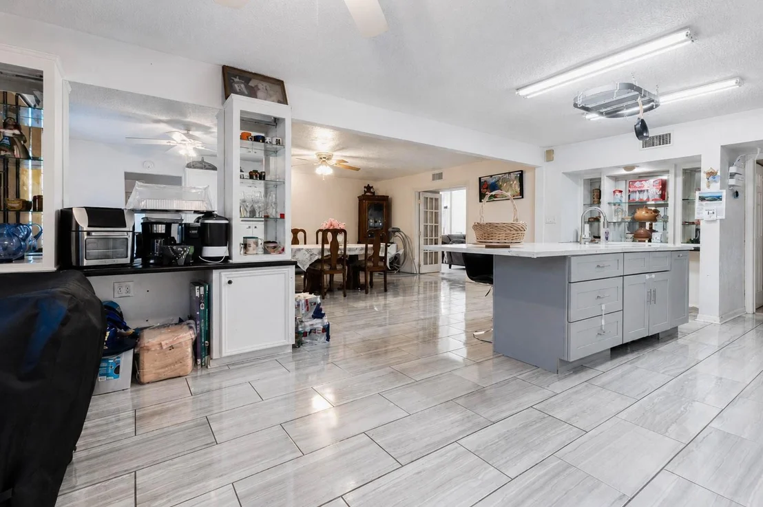 Photo of 601 Westview Terrace Drive