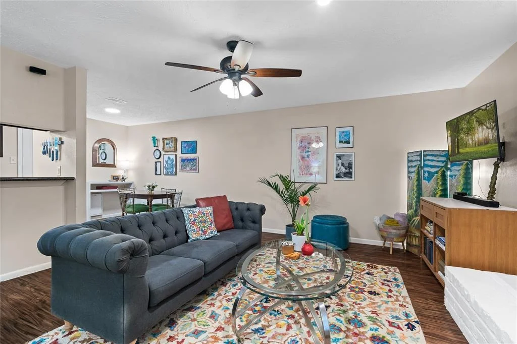 Photo of 26318 Hunters Hollow Drive