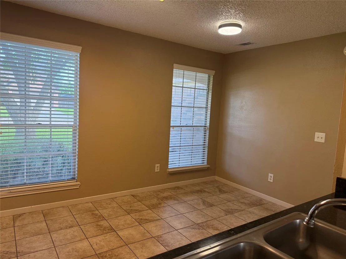 Photo of 4411 Treasure Trail