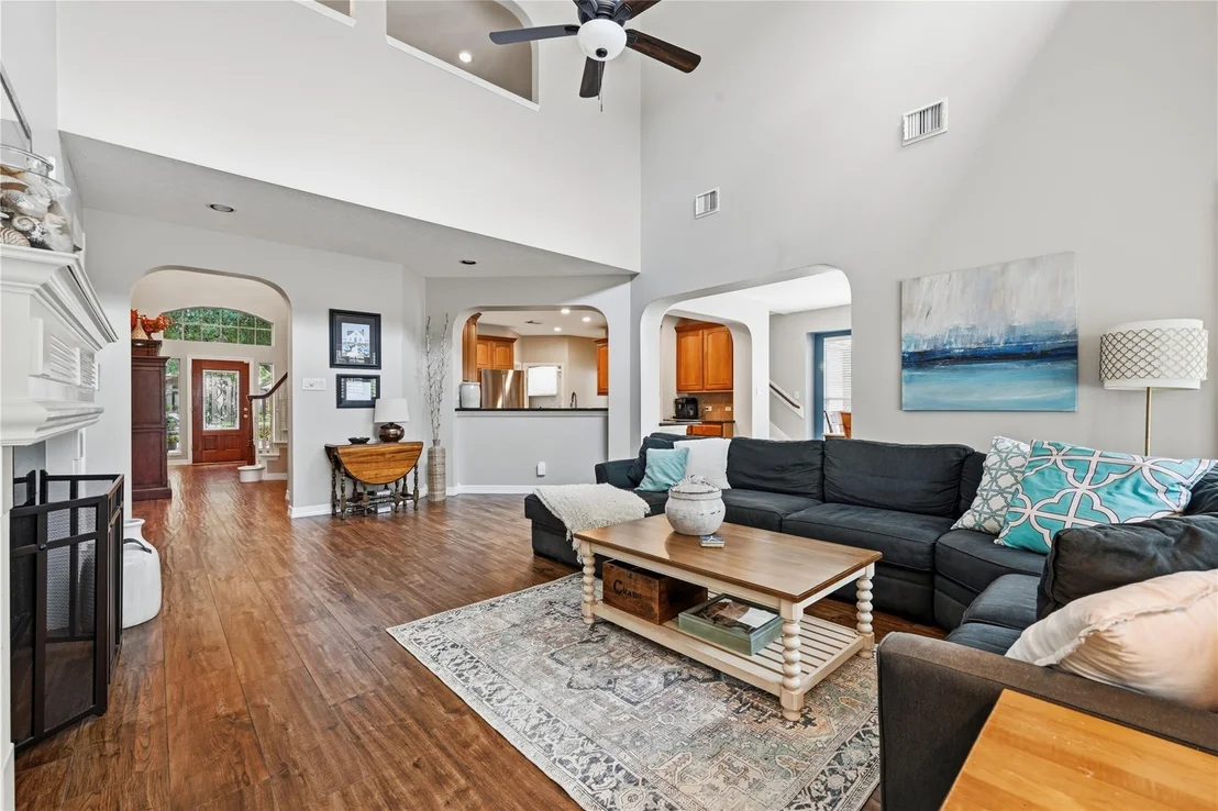 Photo of 10111 Earlington Manor Drive