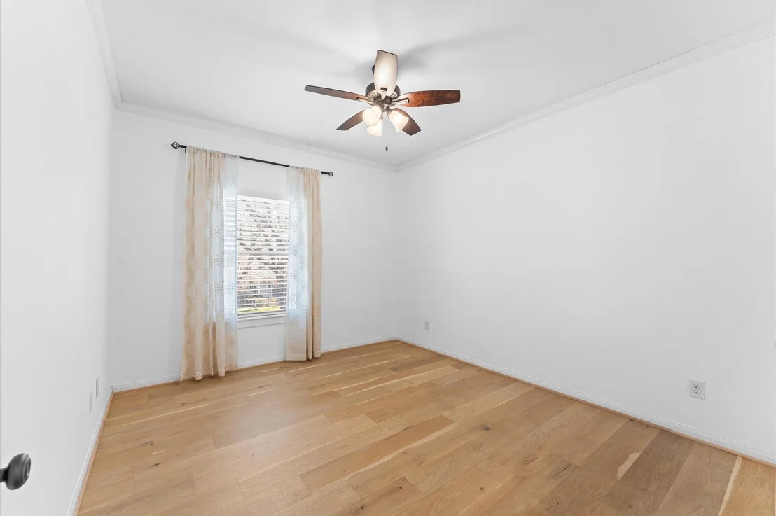 Photo of 1111 Walton Street