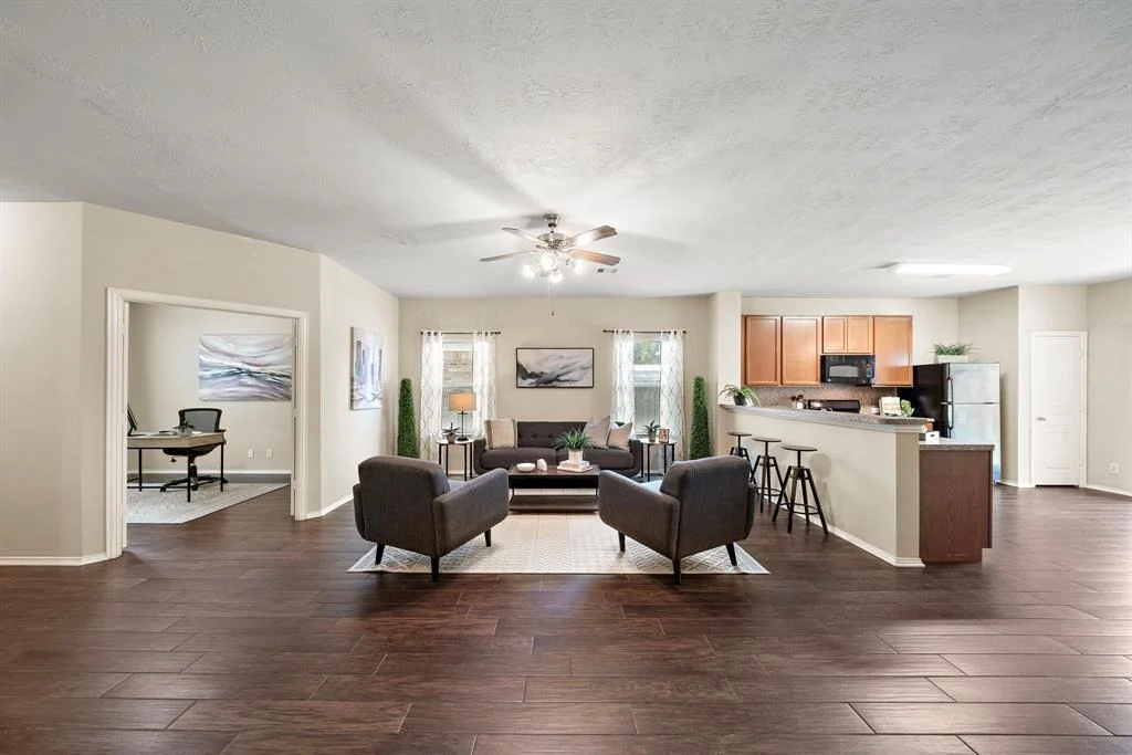 Photo of 6707 Enchanted Crest Drive