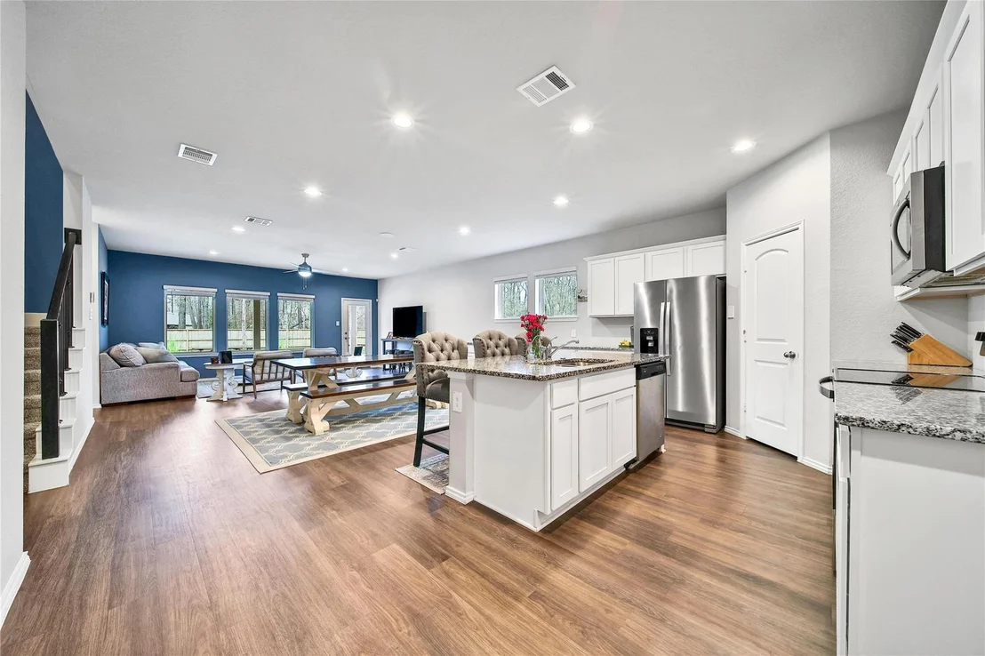 Photo of 2818 Roman Forest Boulevard