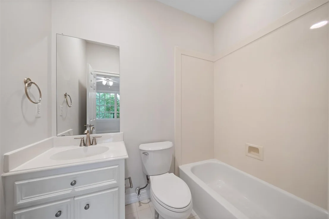 Photo of 3812 Riley Street