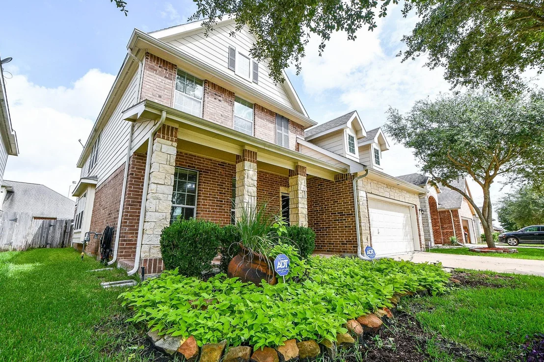 Photo of 5607 Gemstone Park Road
