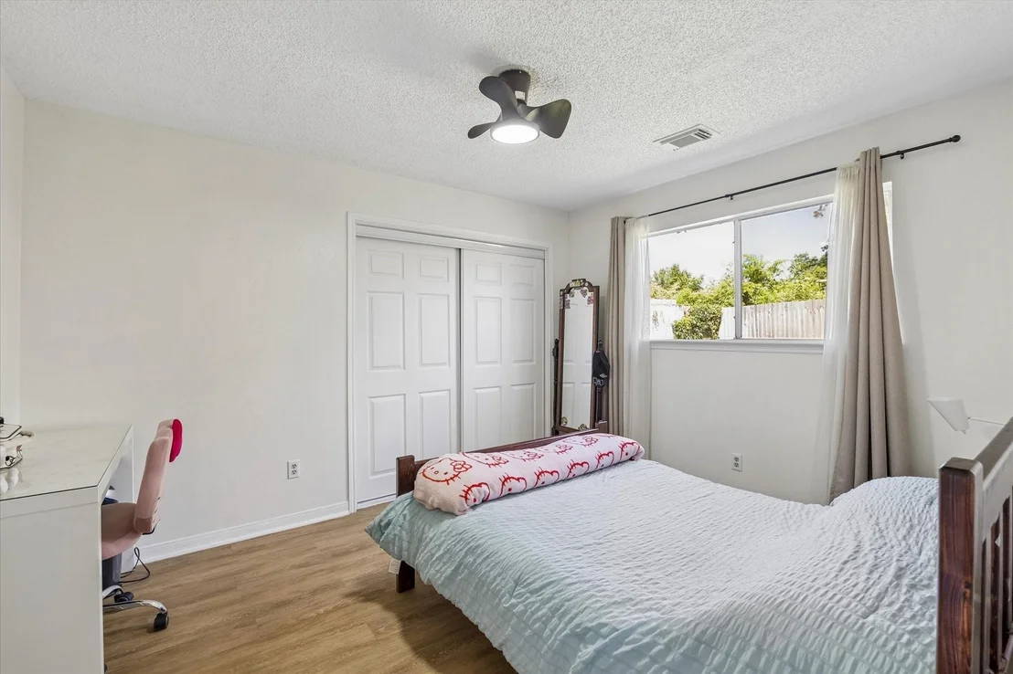Photo of 6814 Enns Lane