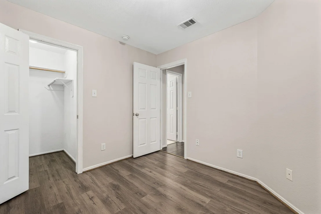 Photo of 6011 Minard Drive