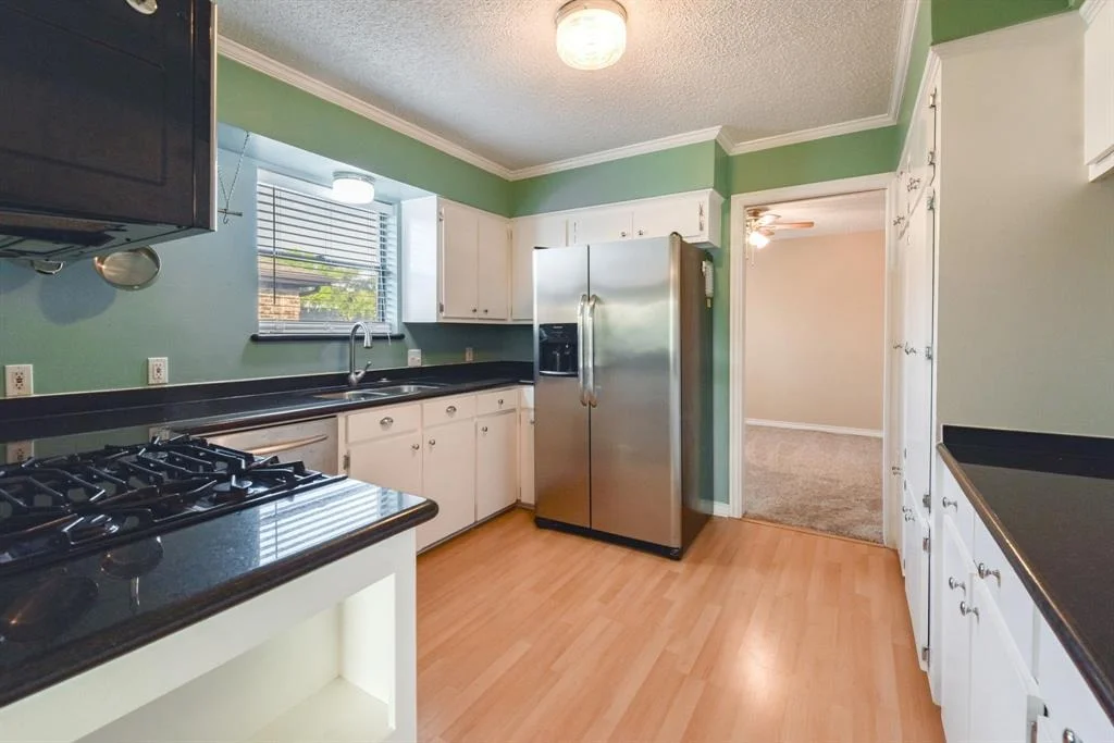Photo of 405 Valley Brook Drive